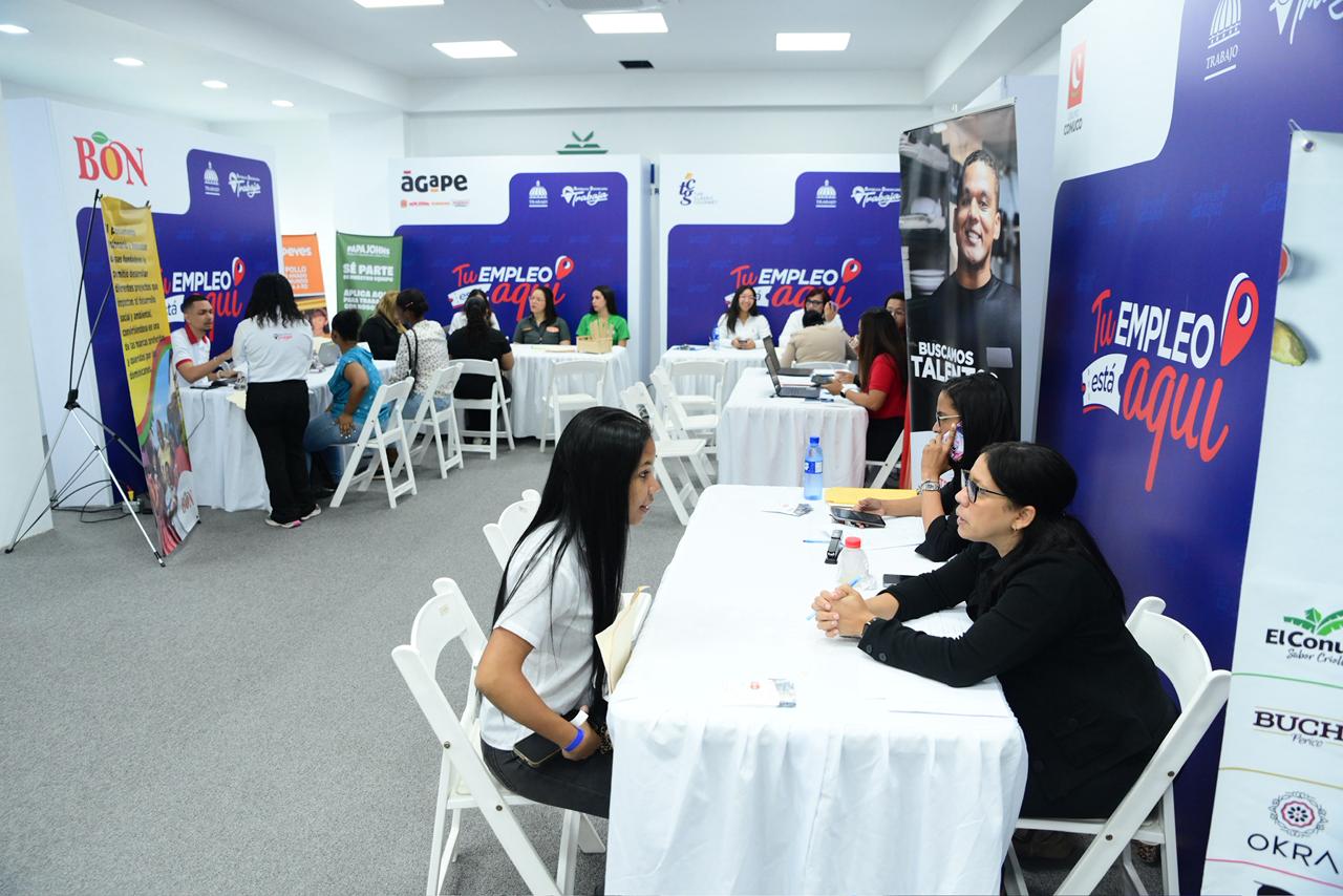 UNICARIBE hosts the “Your Job is Here” Program, which connected young people with more than 7,000 vacancies
