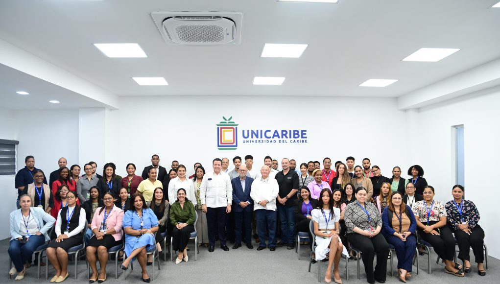 UNICARIBE dedica aula a Samuel L. Ferguson