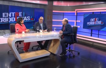 El profesor Marlon Molina aborda los retos de la ciberseguridad en el programa Entre Periodistas