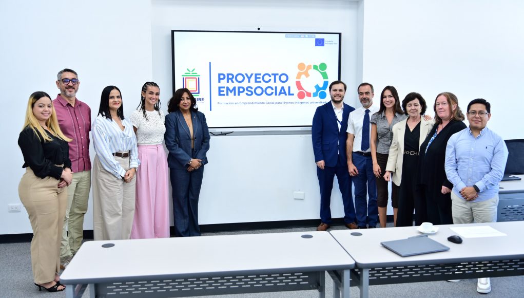UNICARIBE recibe delegación internacional de EMPSOCIAL para fortalecer la innovación social y la cooperación académica