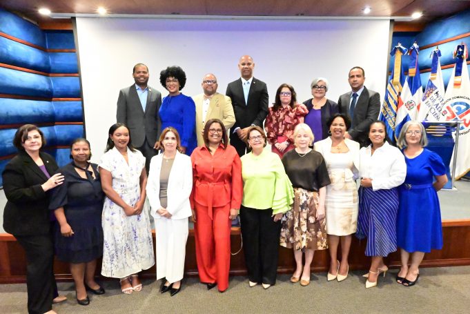 UNICARIBE se une a la celebración del 46 aniversario de la Asociación de Bibliotecas Universitarias Dominicanas (ABUD)