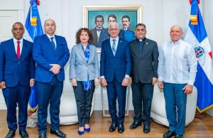El CCC participa en encuentro institucional con la embajadora de España en el Senado